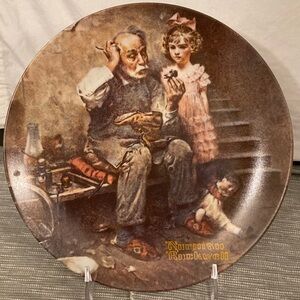 Knowles Limited Edition Plate - The Cobbler